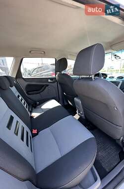 Универсал Ford Focus 2010 в 