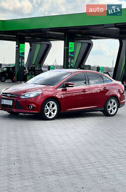 Седан Ford Focus 2014 в 