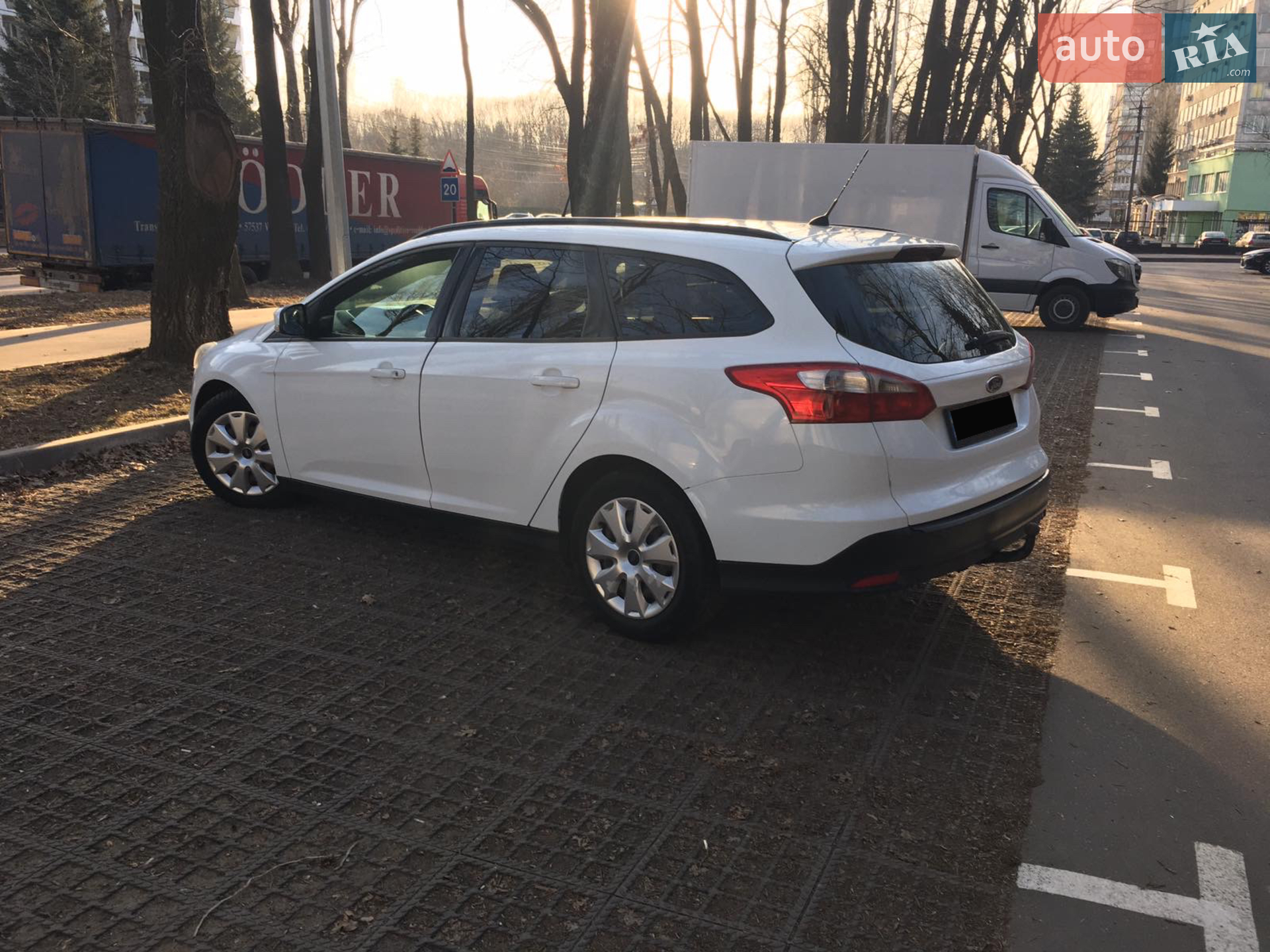 2012 Ford Focus - мініатюра 12