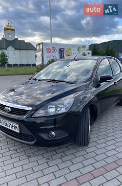 Хетчбек Ford Focus 2010 в 