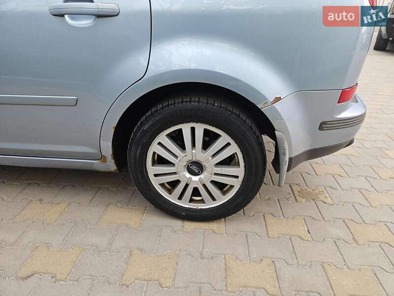 Универсал Ford Focus 2004 в Киеве фото 26 Универсал Ford Focus 2004 в Киеве