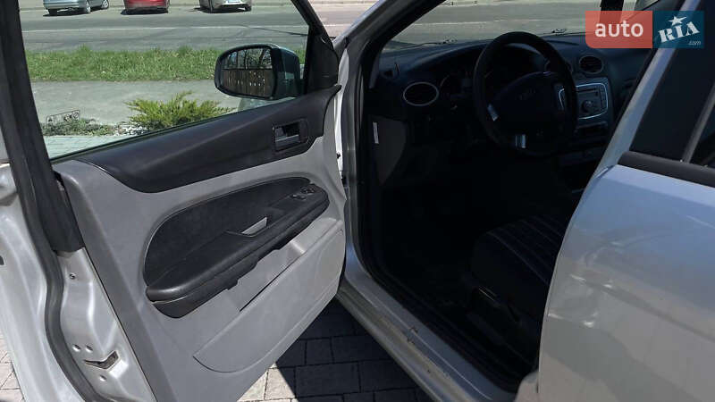 Универсал Ford Focus 2008 в Львове