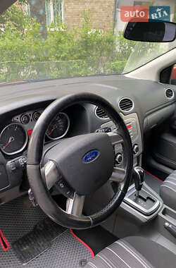 Седан Ford Focus 2009 в 