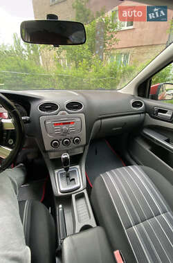 Седан Ford Focus 2009 в 