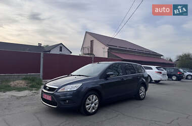 Универсал Ford Focus 2010 в 