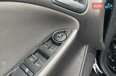 Универсал Ford Focus 2012 в 