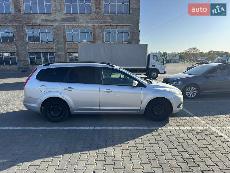 Универсал Ford Focus 2009 в Черновцах