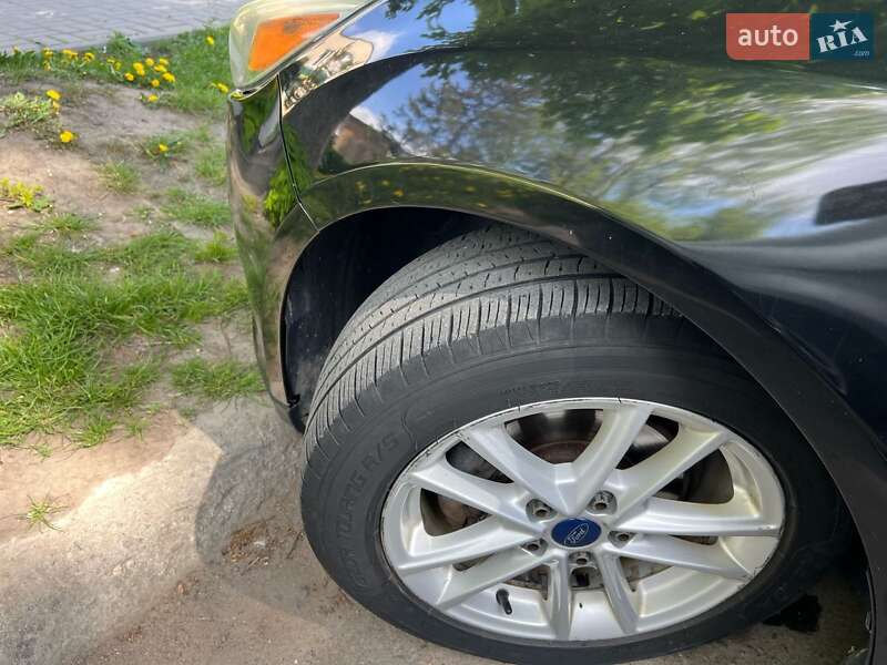 Седан Ford Focus 2015 в Красилове