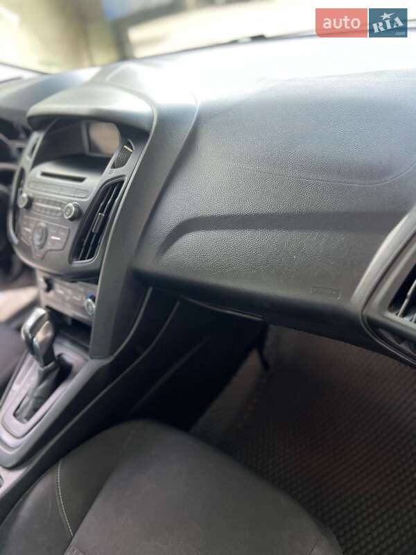 Седан Ford Focus 2015 в Красилове