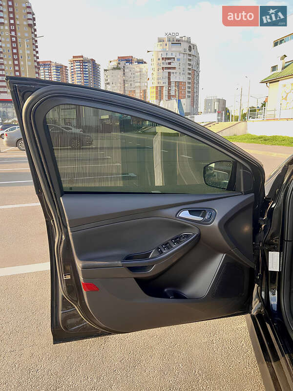 Седан Ford Focus 2015 в Харькове