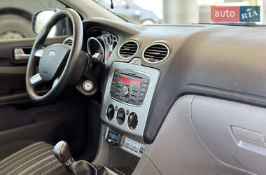 Универсал Ford Focus 2010 в 