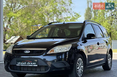Универсал Ford Focus 2010 в 