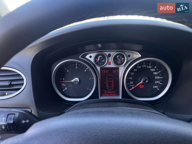 Хэтчбек Ford Focus 2011 в Одессе