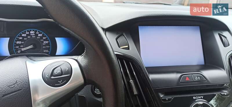 Хэтчбек Ford Focus 2013 в Умани