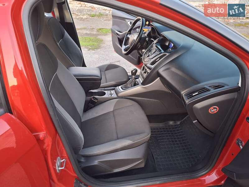 Універсал Ford Focus 2011 в Полтаві