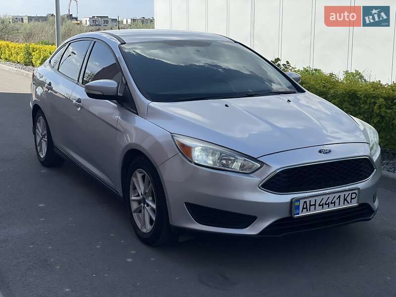Седан Ford Focus 2015 в Дніпрі