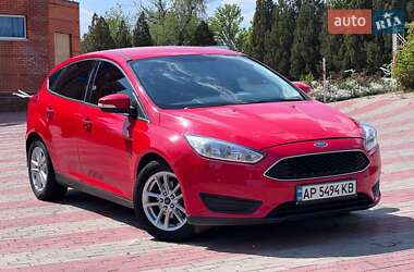 Хетчбек Ford Focus 2015 в 