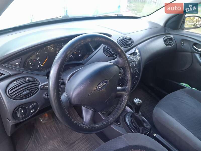 Седан Ford Focus 2003 в Вышгороде