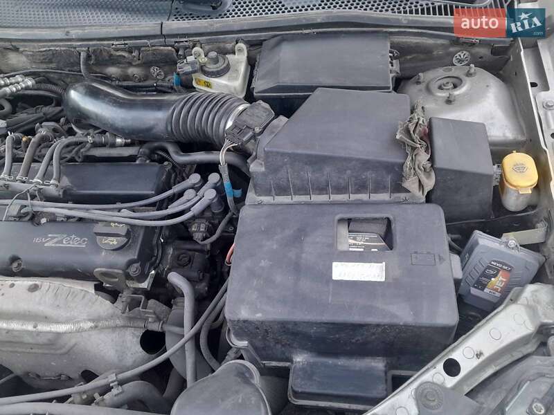 Седан Ford Focus 2003 в Вышгороде