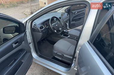 Седан Ford Focus 2007 в 