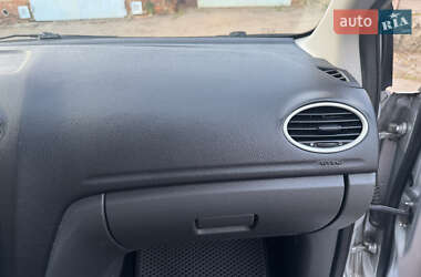 Седан Ford Focus 2007 в 