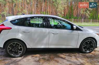 Хэтчбек Ford Focus 2014 в 