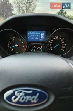 Універсал Ford Focus 2011 в 