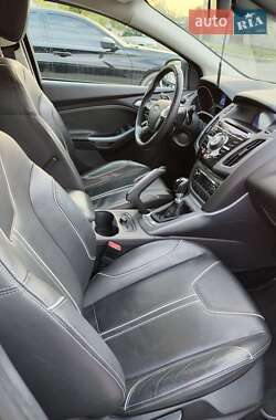 Універсал Ford Focus 2011 в 