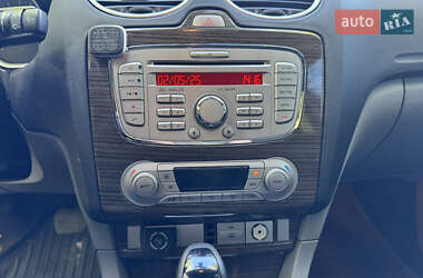 Седан Ford Focus 2008 в 