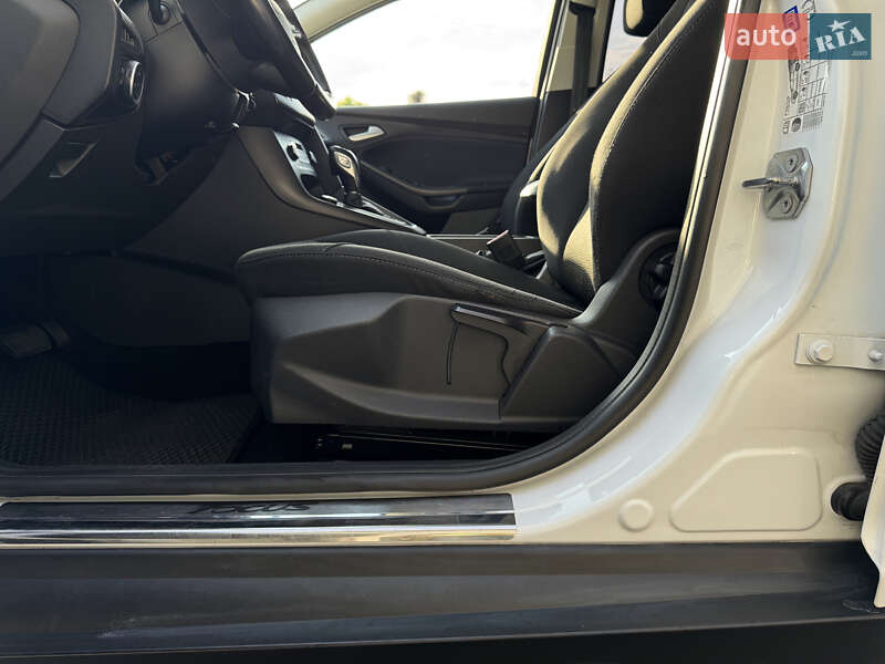 Хэтчбек Ford Focus 2016 в Борисполе