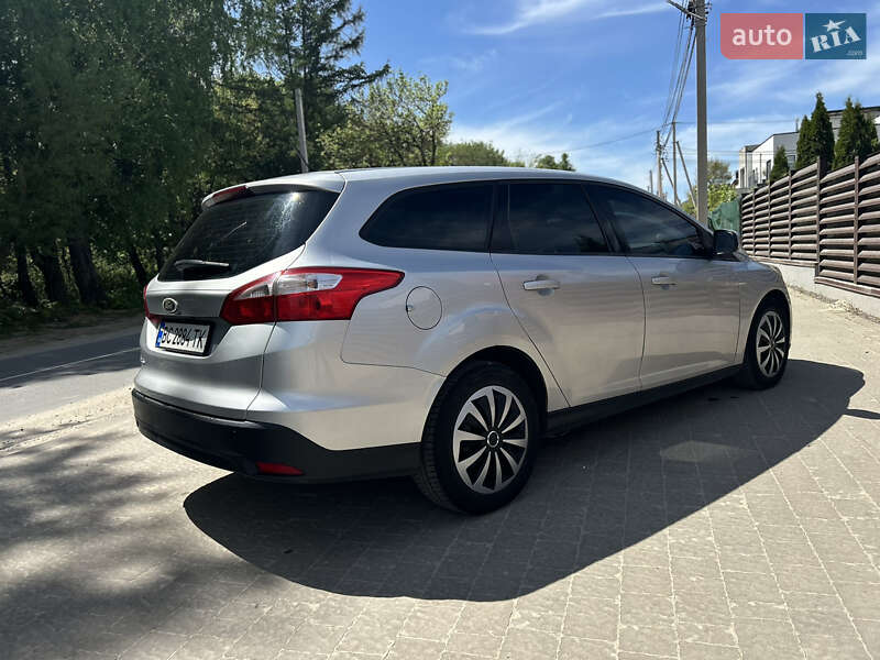 Универсал Ford Focus 2012 в Львове