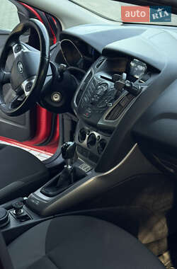 Универсал Ford Focus 2011 в 