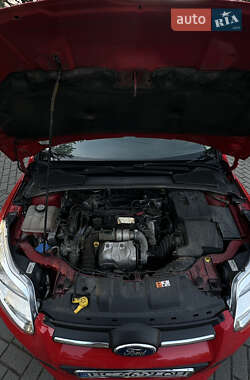 Универсал Ford Focus 2011 в 