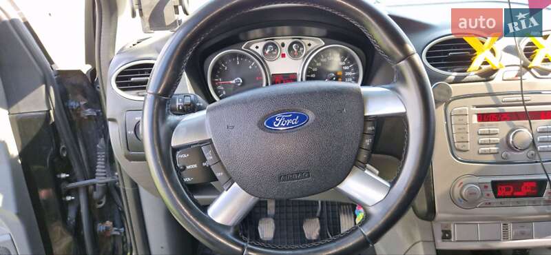 Универсал Ford Focus 2009 в Песчанке