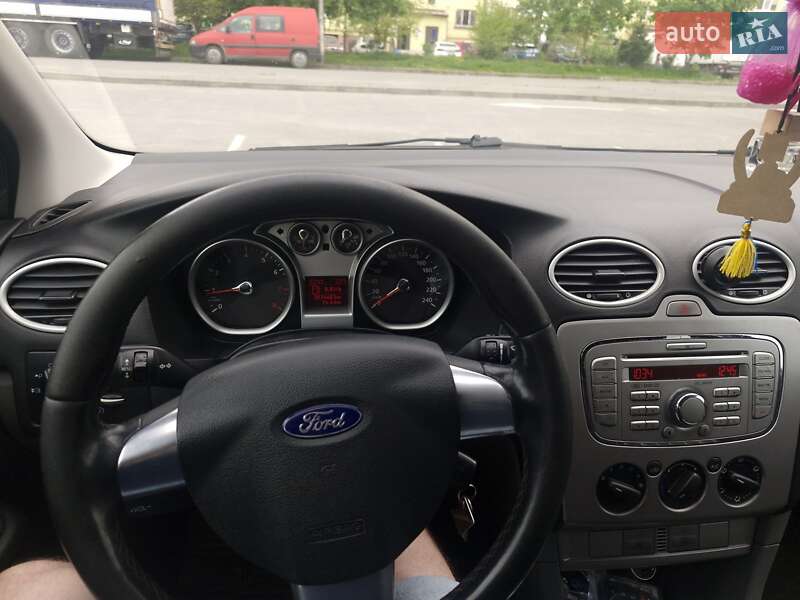 Хэтчбек Ford Focus 2008 в Ивано-Франковске
