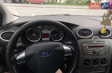 Хэтчбек Ford Focus 2008 в 