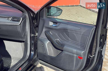 Хетчбек Ford Focus 2021 в 