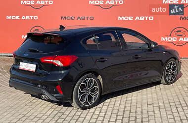 Хетчбек Ford Focus 2021 в 