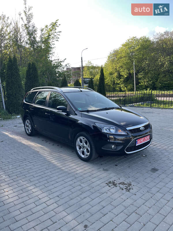 Ford Focus 2010