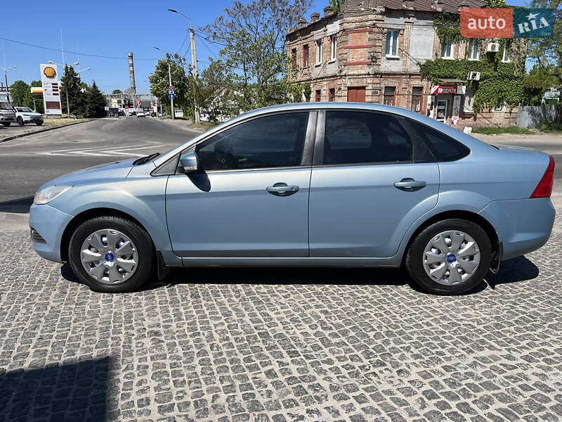 Седан Ford Focus 2010 в Днепре