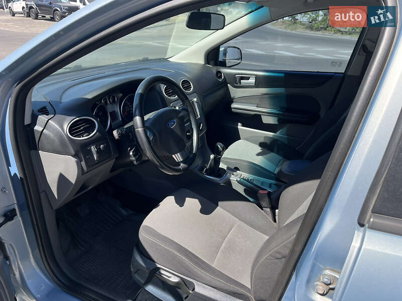 Седан Ford Focus 2010 в Днепре