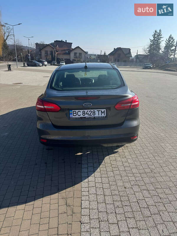 Седан Ford Focus 2015 в Львове