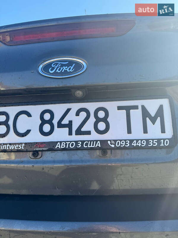 Седан Ford Focus 2015 в Львове