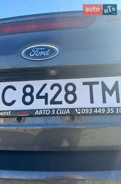 Седан Ford Focus 2015 в 