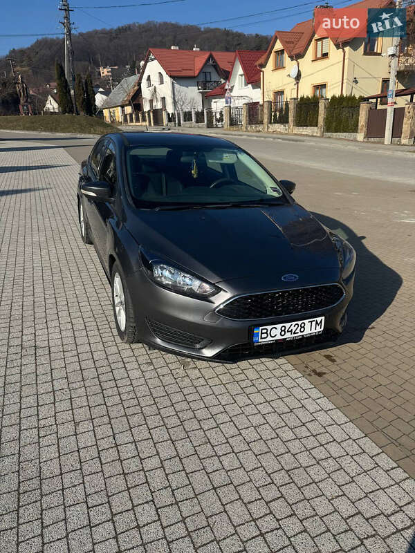 Седан Ford Focus 2015 в Львове