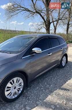 Универсал Ford Focus 2011 в 