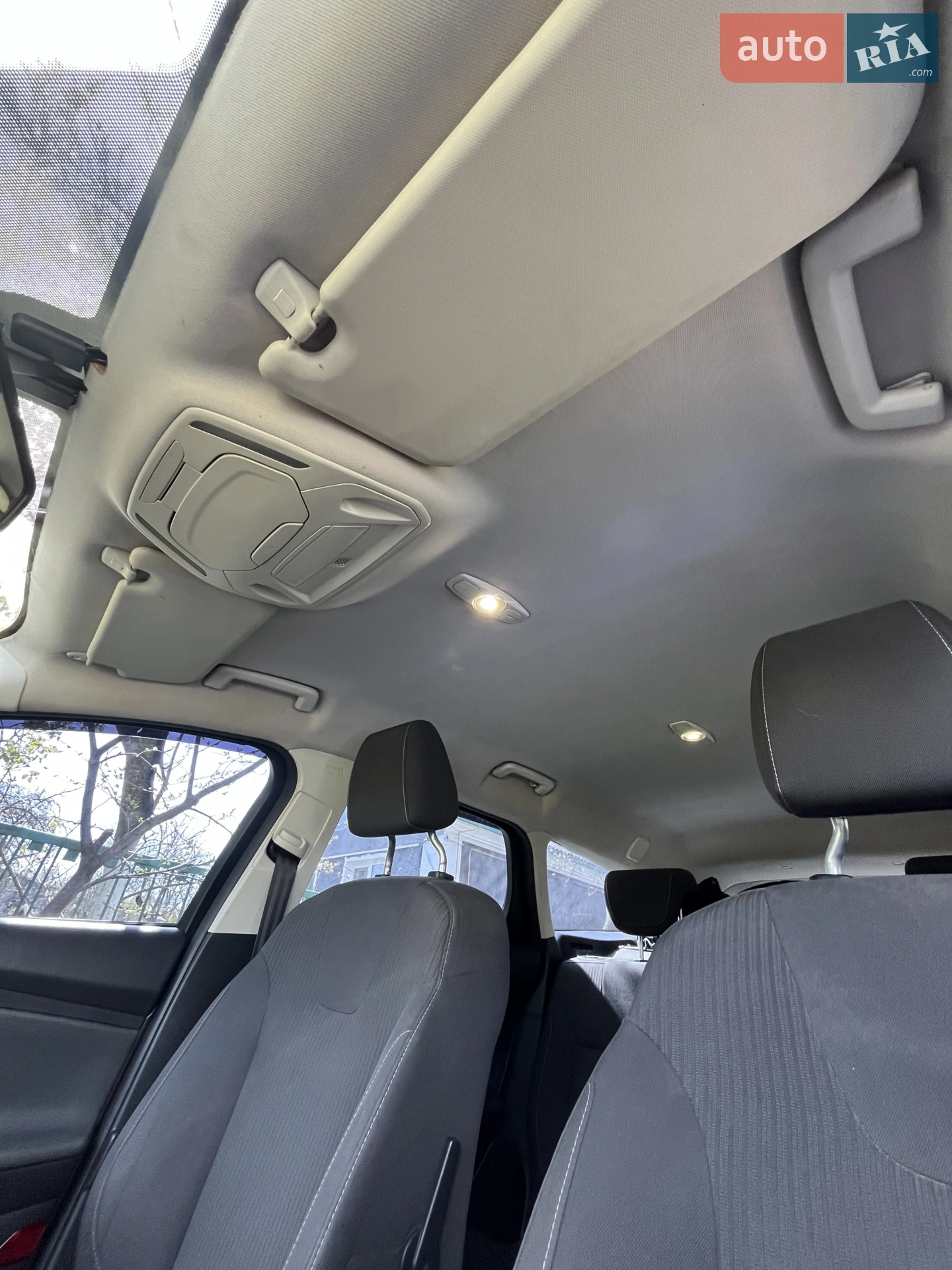 2011 Ford Focus - мініатюра 23