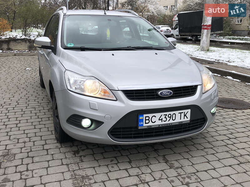 Универсал Ford Focus 2010 в Львове