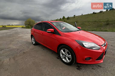 Хэтчбек Ford Focus 2014 в 