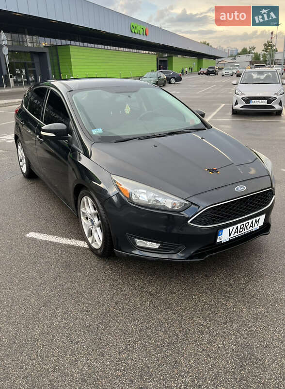 Хэтчбек Ford Focus 2015 в Киеве